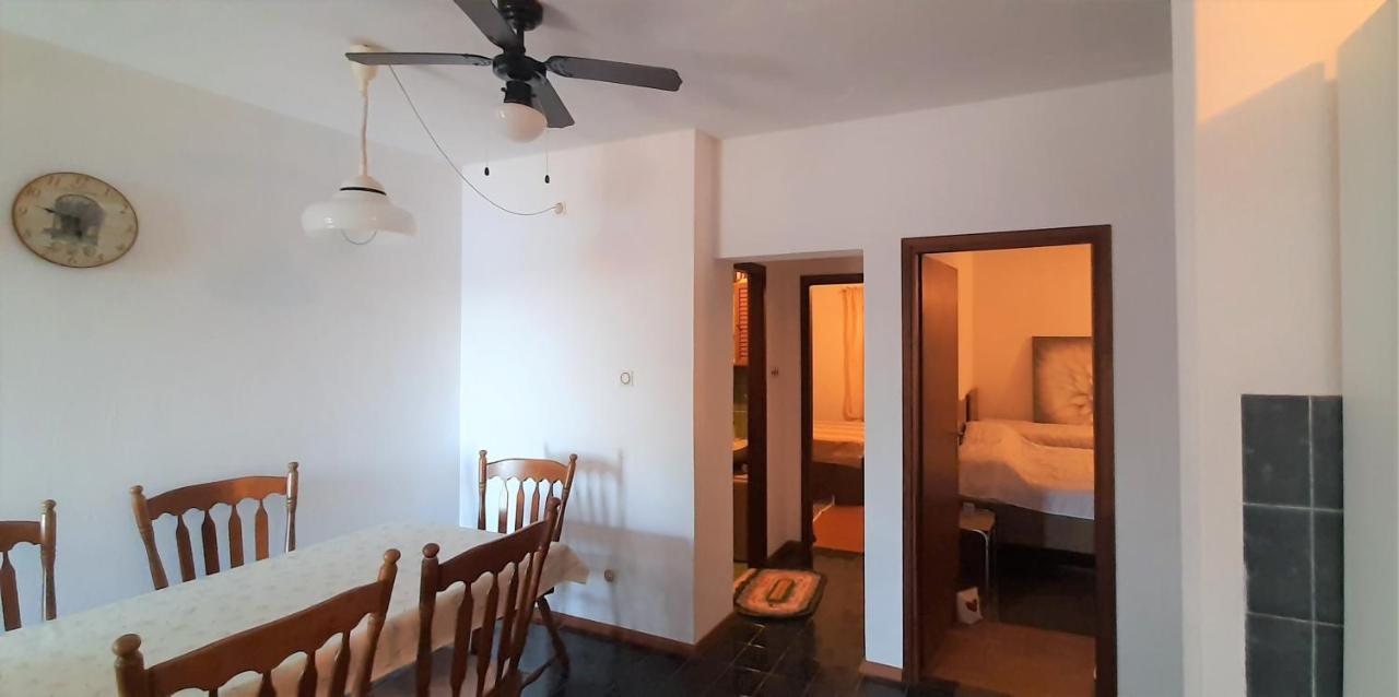 Apartman Ena By The Sea بريسبا المظهر الخارجي الصورة