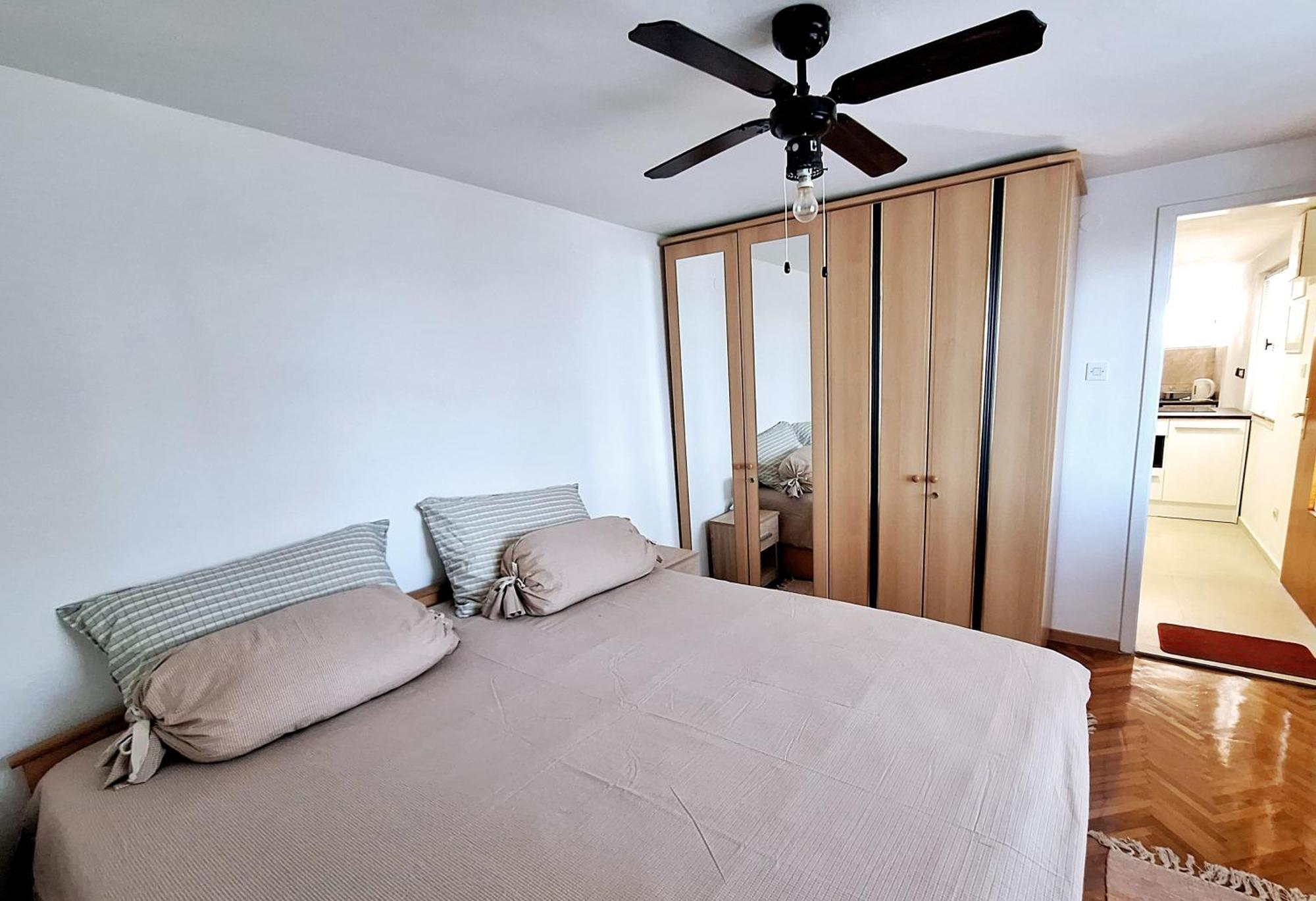 Apartman Ena By The Sea بريسبا المظهر الخارجي الصورة