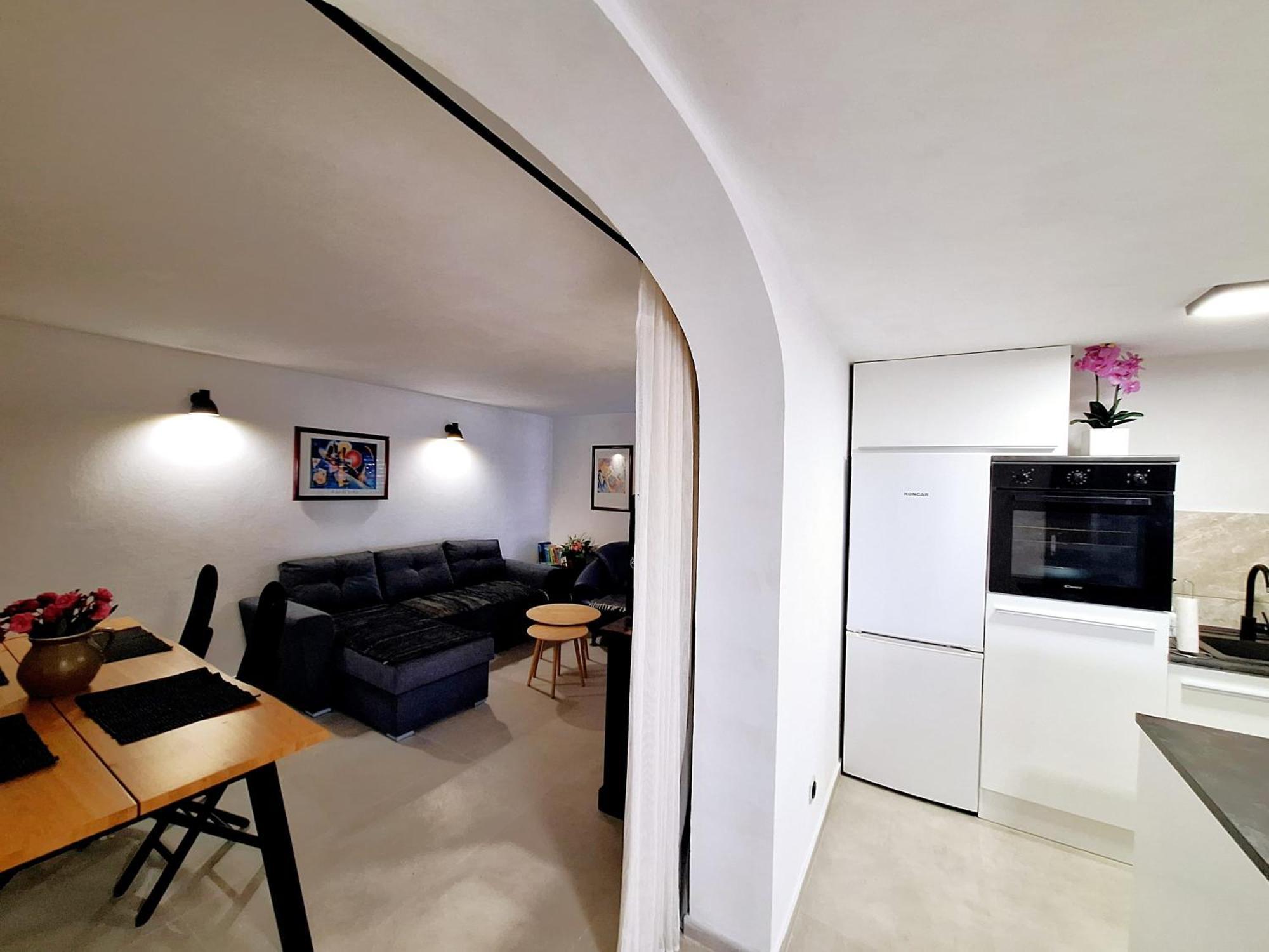 Apartman Ena By The Sea بريسبا المظهر الخارجي الصورة